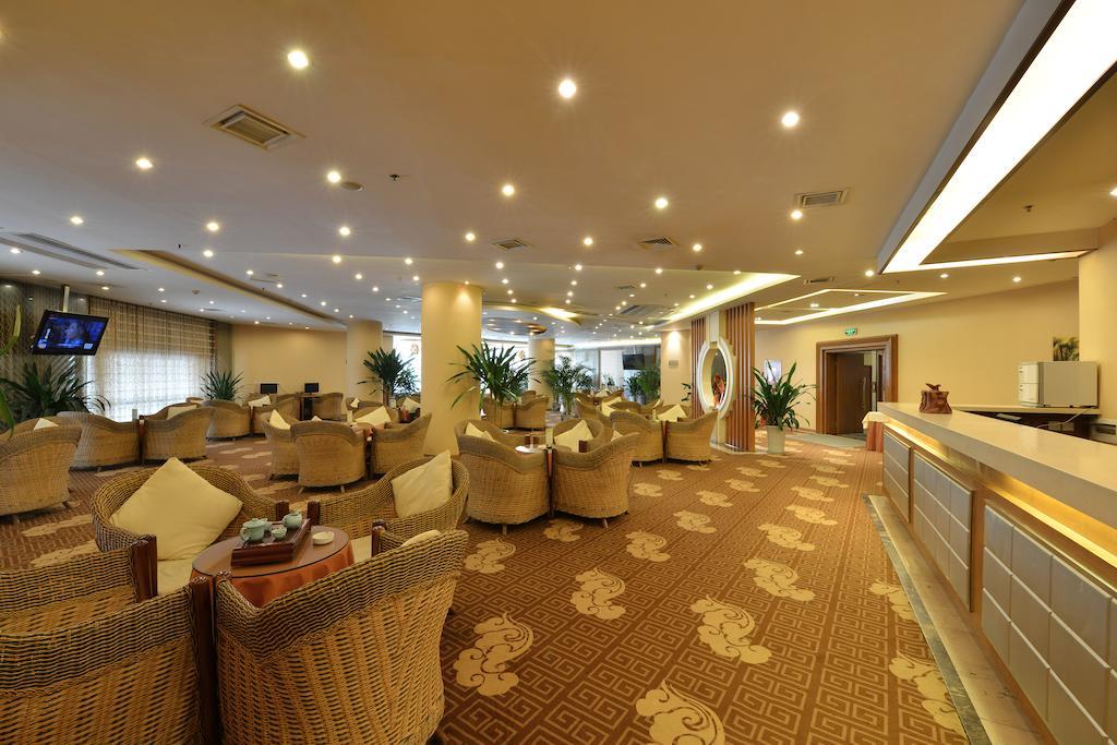 Lutianhua Hotel Chengdu Exteriör bild