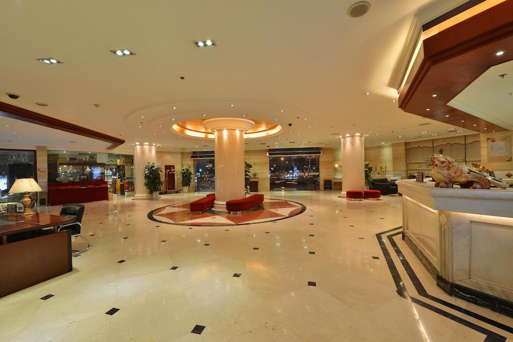 Lutianhua Hotel Chengdu Exteriör bild